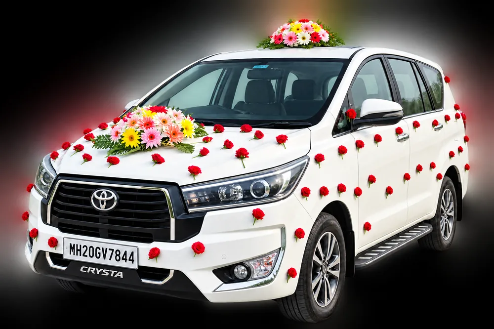 Decorated Innova Crysta for a wedding